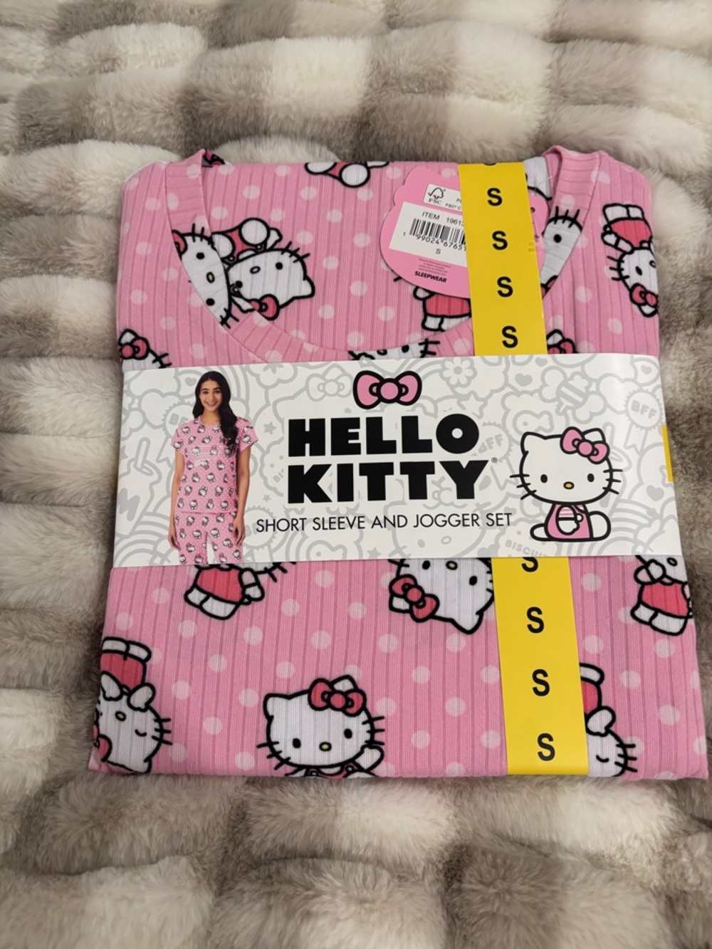 Hello Kitty Pink Polka Dot Short Sleeve Jogger Set